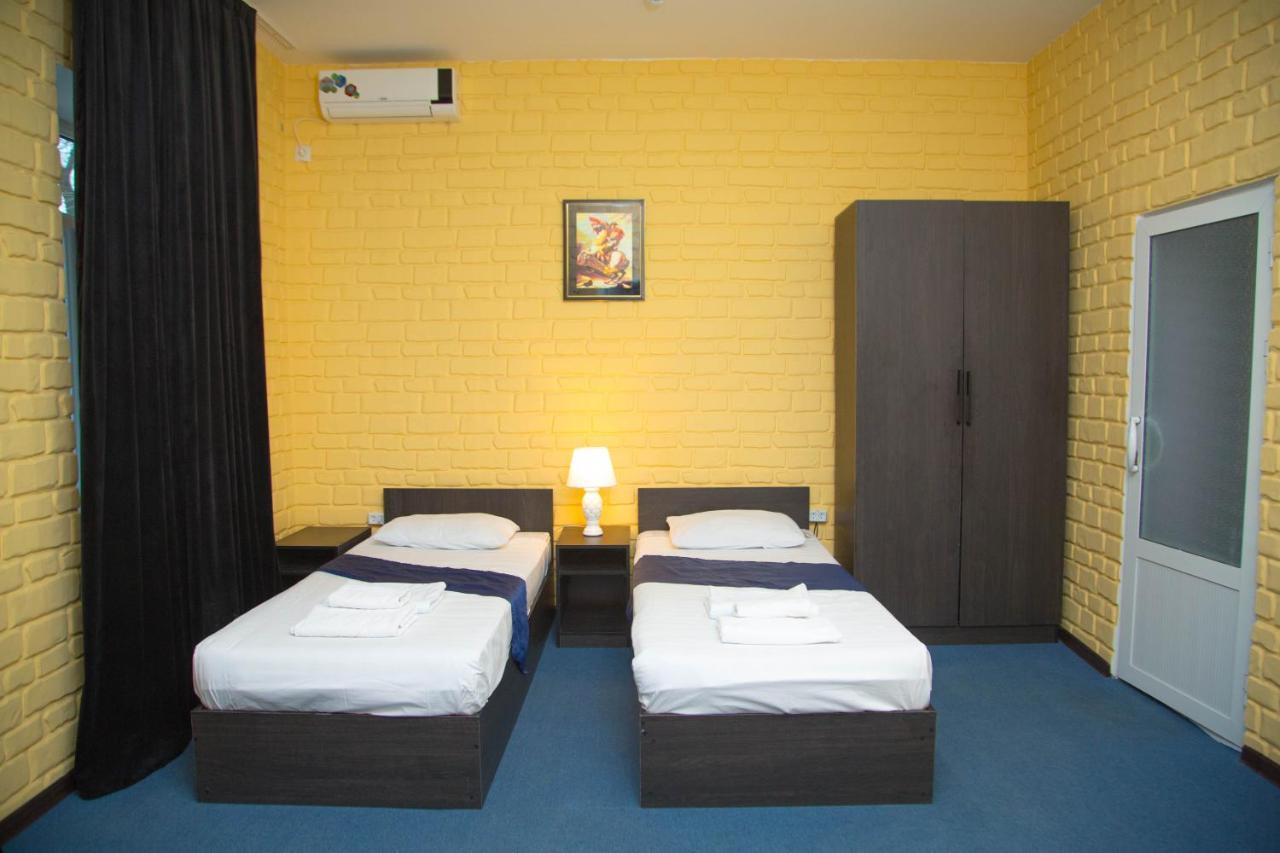 Minor Hotel Tasjkent Eksteriør billede